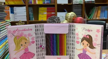 Livros infantis coloridos